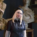 Renata, 38