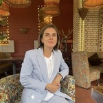 Tanita, 47