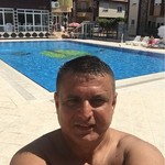Erhan, 42