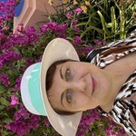 Elena, 52